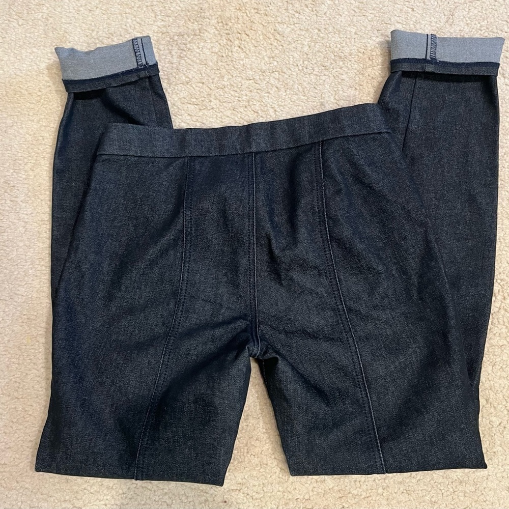 Express pull on jeans size 4 - Picture 3 of 5